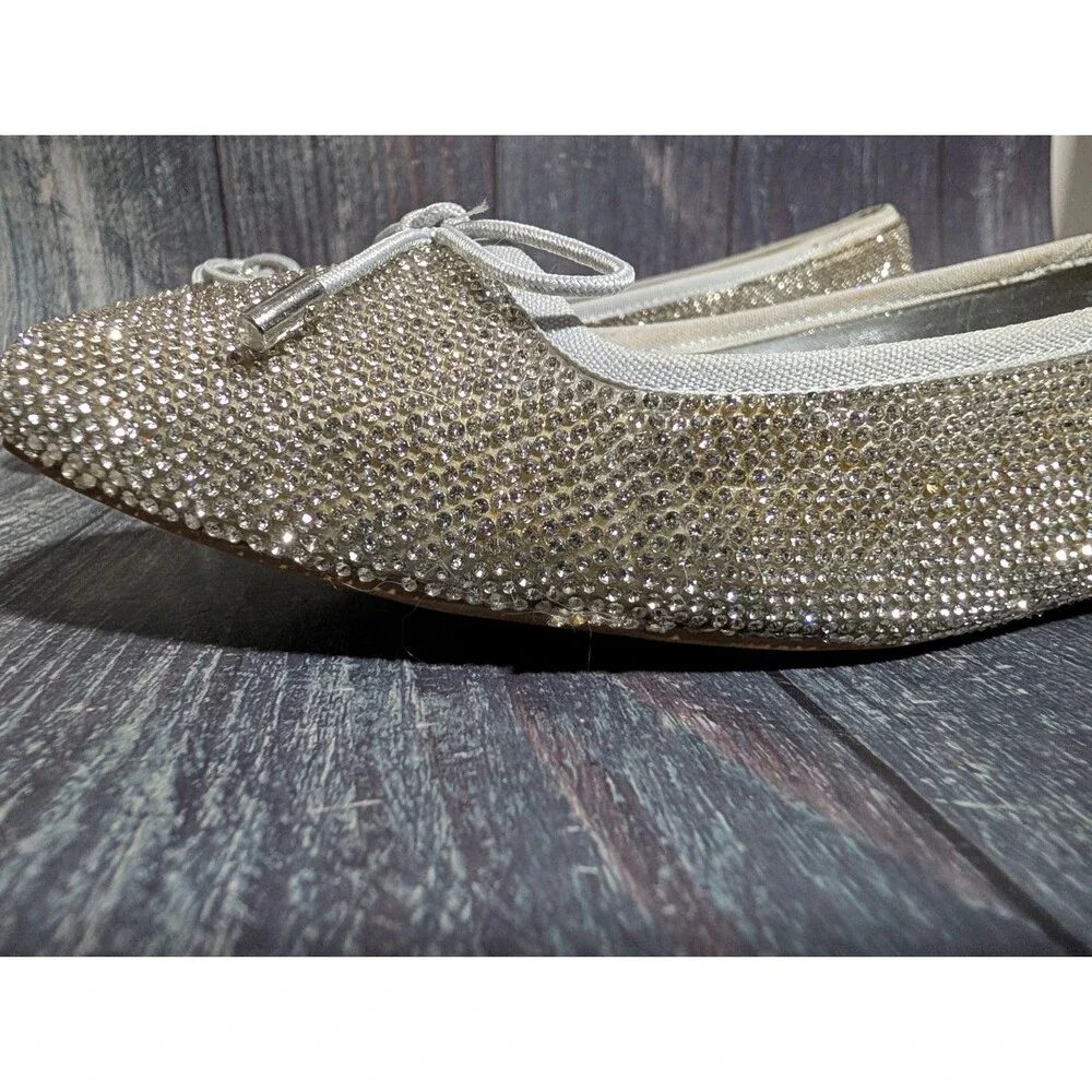 Steve Madden Silver w/ Rhinestones Flats - Steffie - Size 9.5 M - Box